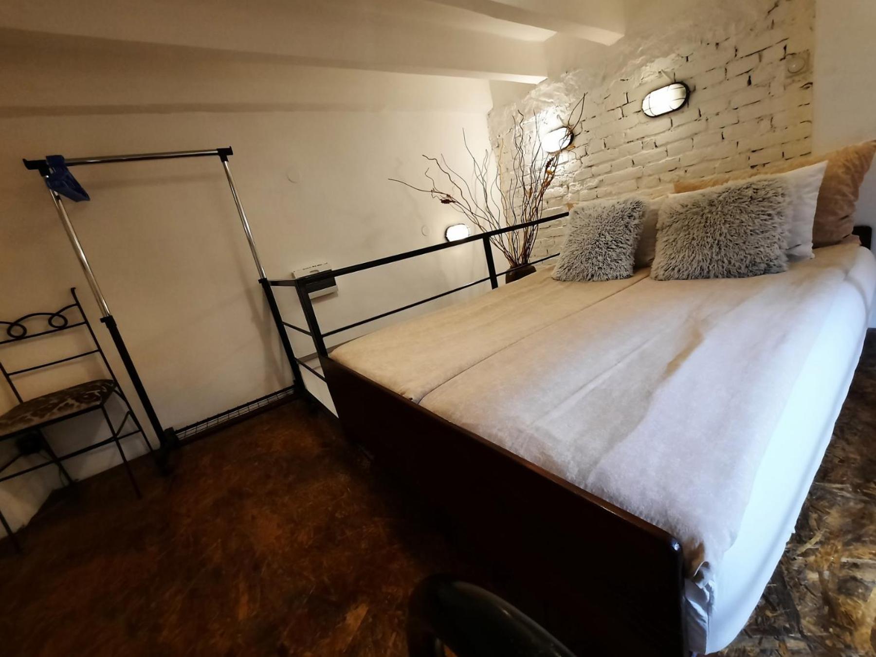 Apartament Authentic Belgrade Centre - Split Level Loft With Patio In Courtyard Zewnętrze zdjęcie